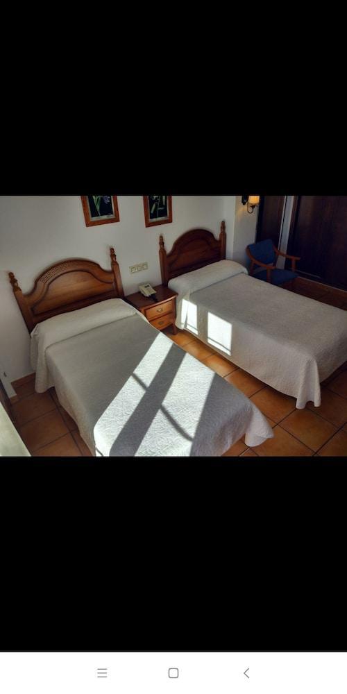Hotel Rural Castuo H Cc 656 Pinofranqueado Buitenkant foto