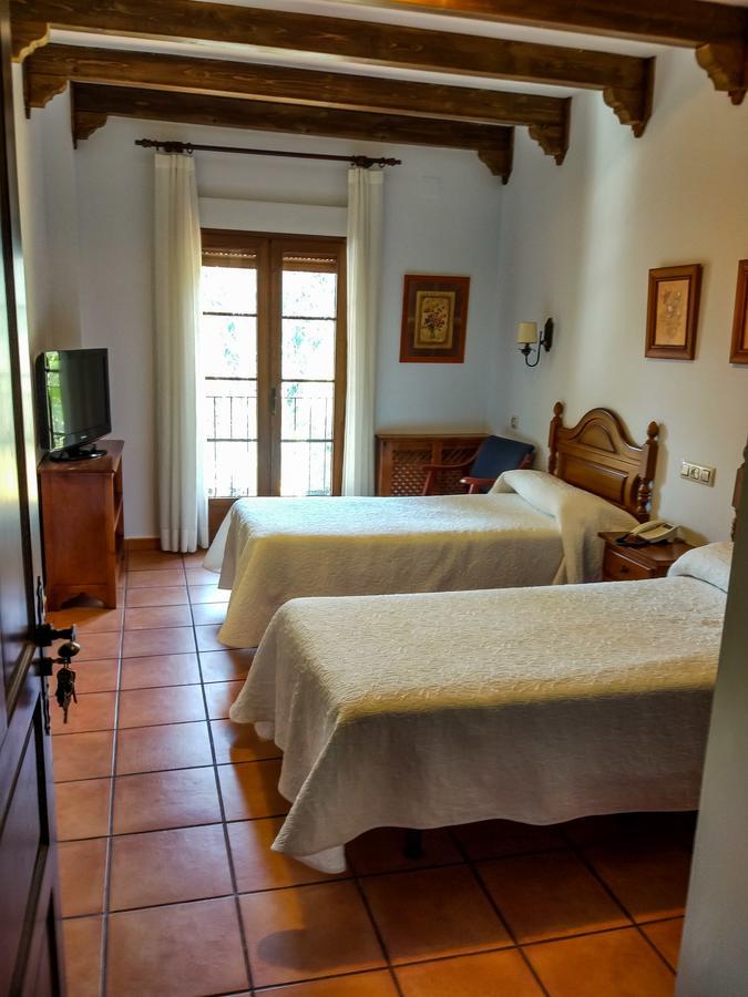 Hotel Rural Castuo H Cc 656 Pinofranqueado Buitenkant foto